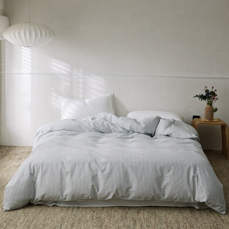 Obsidian — The Linear Premium Washed Cotton Duvet Cover