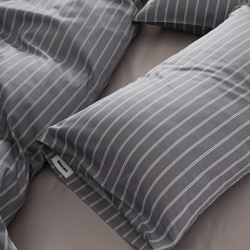Basalt Stripe — The 60-Count Linear Set