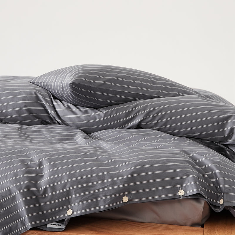 Basalt Stripe — The 60-Count Linear Set