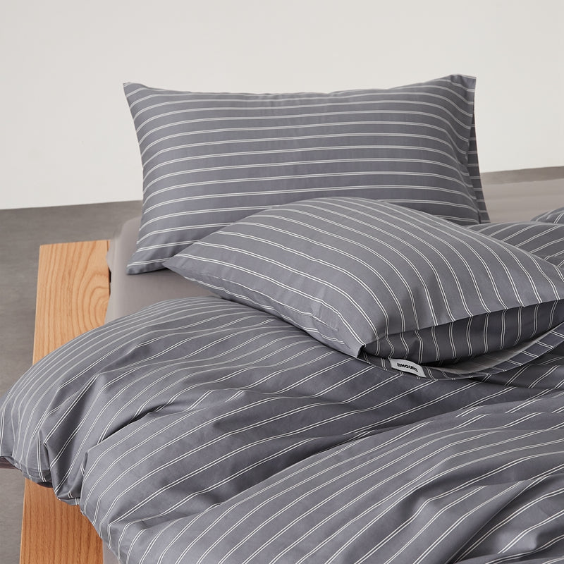 Basalt Stripe — The 60-Count Linear Set